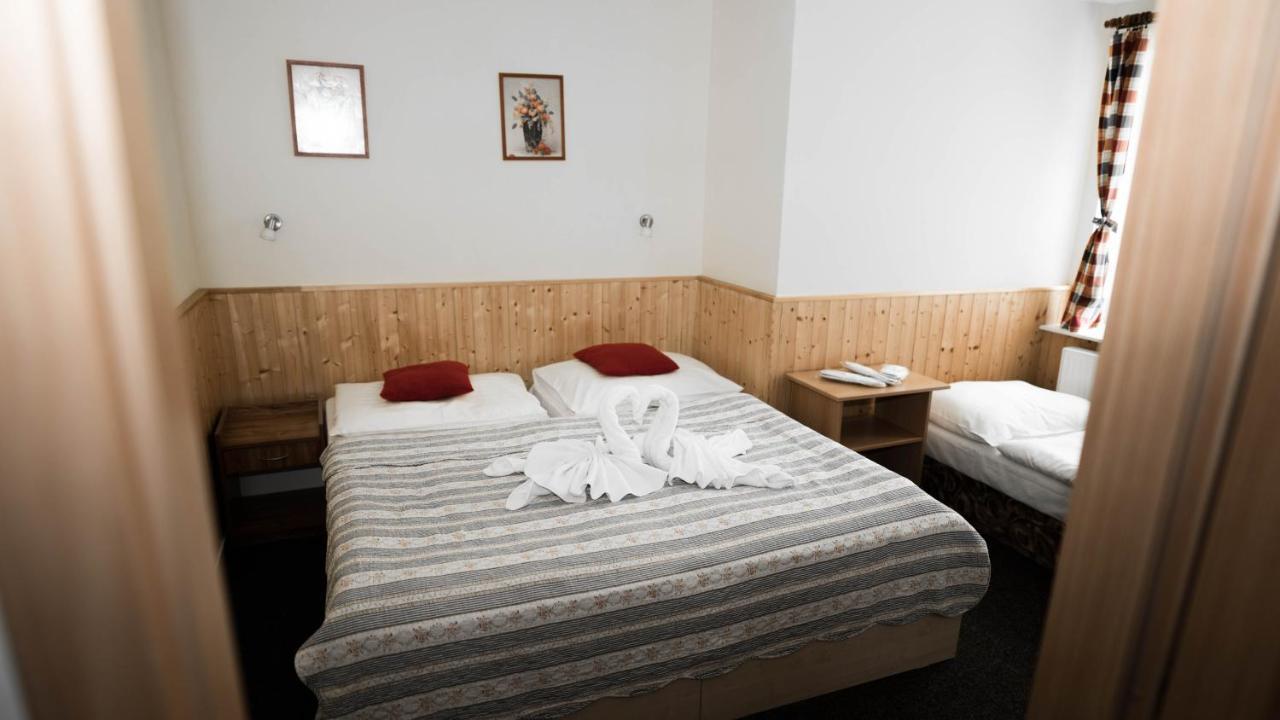 Hotel Atlas Pec pod Snezkou Exterior photo